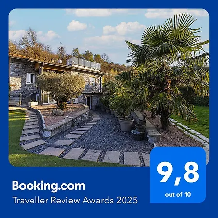 K10 Luxury House, Pool, Jacuzzi, Gym, Sauna, Private Garden Lipomo